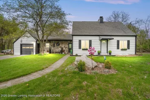 2371 Rowley Rd, Williamston, MI 48895
