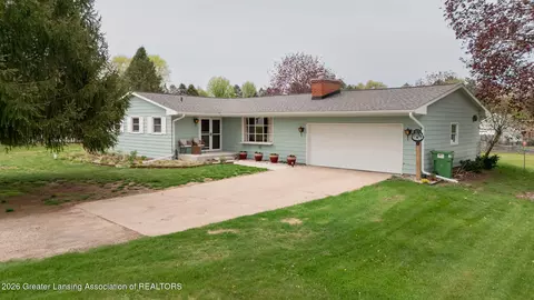 17287 10 Mile Rd, Battle Creek, MI 49014