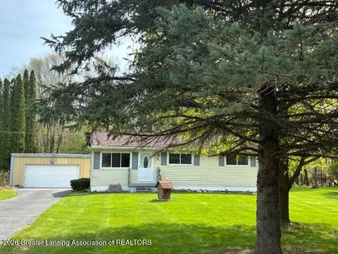 2500 N Ovid Rd, Ovid, MI 48866
