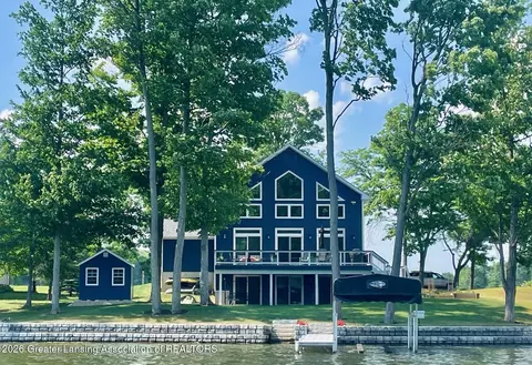 4322 Gold Dust Pt, Perrinton, MI 48871