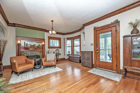 Entry Way - 505 E Walker St, Saint Johns, MI 48879 photo 1 of 1
