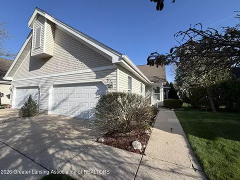 2415 N Aurelius Rd #3, Holt, MI 48842