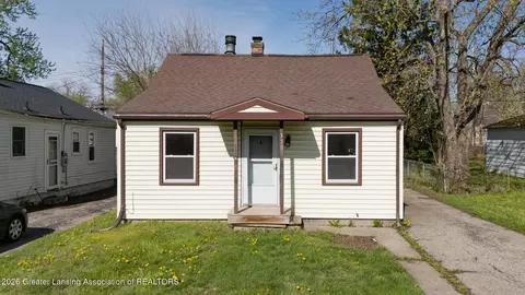330 Alger St, Lansing, MI 48917