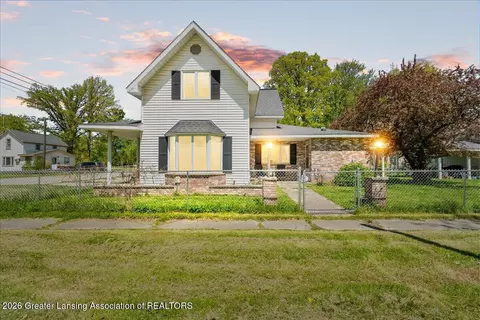 208 W W Pne, Ashley, MI 48806