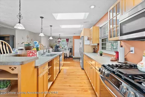 Kitchen - 208 W W Pne, Ashley, MI 48806 photo 3 of 5