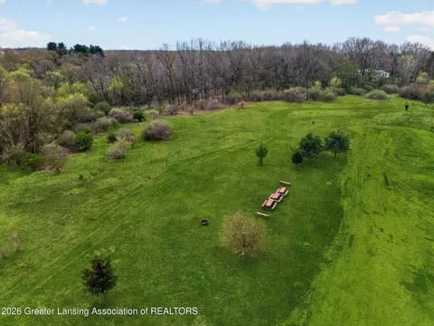 12791 Upton Rd, Bath, MI 48808 photo 6