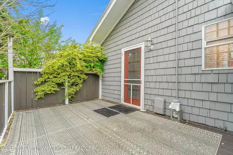 Exterior - 2226 Strathmore Rd, Lansing, MI 48910 photo 4 of 5
