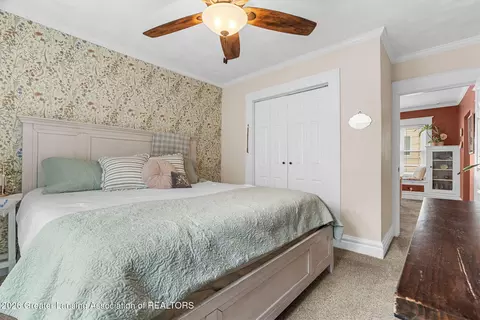 Bedroom - 2226 Strathmore Rd, Lansing, MI 48910 photo 2 of 3