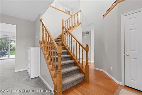 Entry Way - 13176 Blackwood Dr, Dewitt, MI 48820 photo 2 of 5