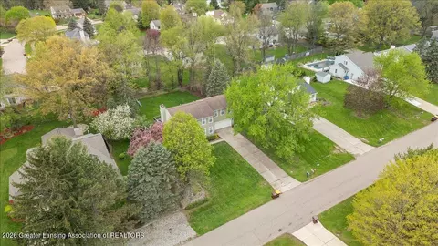 View/Area - 13176 Blackwood Dr, Dewitt, MI 48820 photo 4 of 4