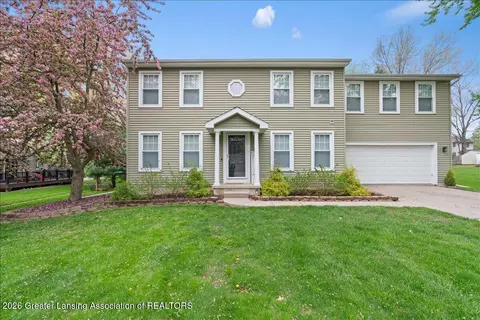 13176 Blackwood Dr, Dewitt, MI 48820