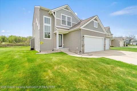 7590 Yarberry, Grand Ledge, MI 48837