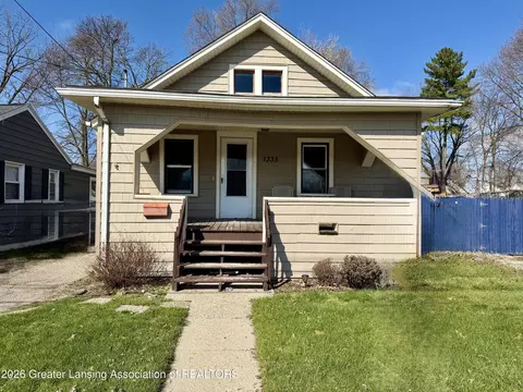 1335 N Martin Luther King Junior Blvd, Lansing, MI 48915