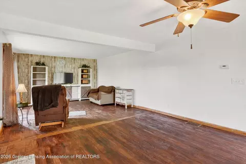 6834 N Wacousta Rd, Fowler, MI 48835 photo 9