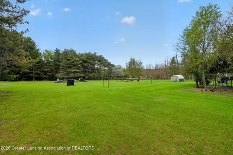 6834 N Wacousta Rd, Fowler, MI 48835 photo 32