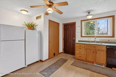 6834 N Wacousta Rd, Fowler, MI 48835 photo 19