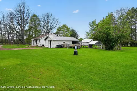 6834 N Wacousta Rd, Fowler, MI 48835 photo 34