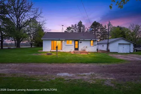6834 N Wacousta Rd, Fowler, MI 48835