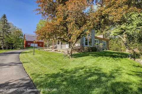 Exterior - 4113 Dell Rd, Lansing, MI 48911 photo 4 of 9