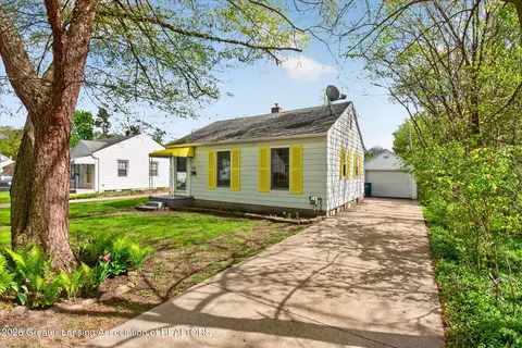 546 Hamilton Ave, Lansing, MI 48910
