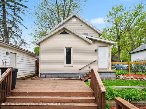 Exterior - 344 Green St, Perry, MI 48872 photo 6 of 8
