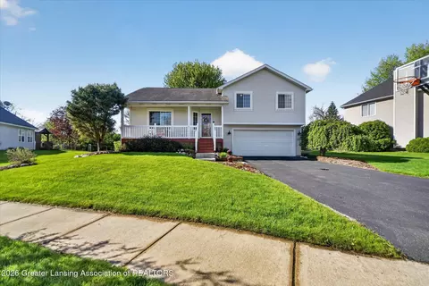 325 Coventry Ln, Mason, MI 48854