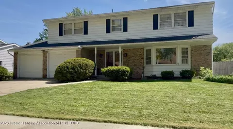 3305 Inverary Dr, Lansing, MI 48911