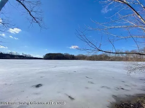 1900 Brookside Ln, Owosso, MI 48867 photo 10