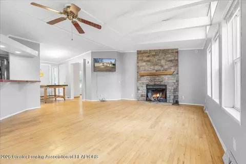 Living - 6575 Ann Arbor Rd, Jackson, MI 49201 photo 1 of 5