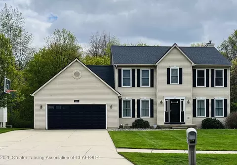 1075 Lacosta Dr, Dewitt, MI 48820