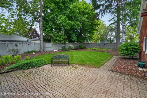 Exterior - 207 E Mcconnell St, Saint Johns, MI 48879 photo 5 of 8