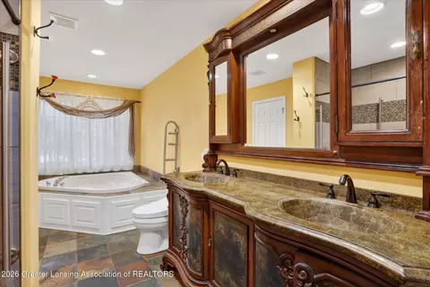 Bath - 14301 S Kyle Rd, Haslett, MI 48840 photo 2 of 5