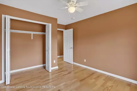 Bedroom - 14301 S Kyle Rd, Haslett, MI 48840 photo 4 of 9