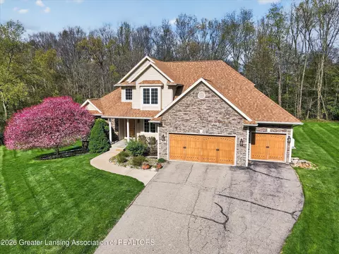 Exterior - 14301 S Kyle Rd, Haslett, MI 48840 photo 3 of 11