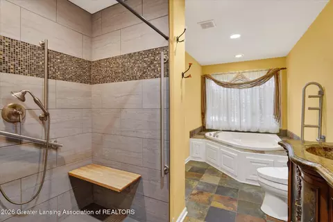Bath - 14301 S Kyle Rd, Haslett, MI 48840 photo 3 of 5