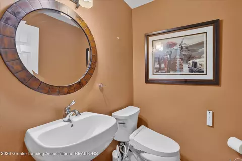 Bath - 14301 S Kyle Rd, Haslett, MI 48840 photo 1 of 5
