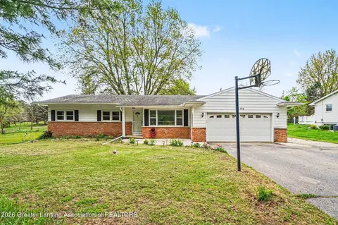 6196 Willow Hwy, Grand Ledge, MI 48837