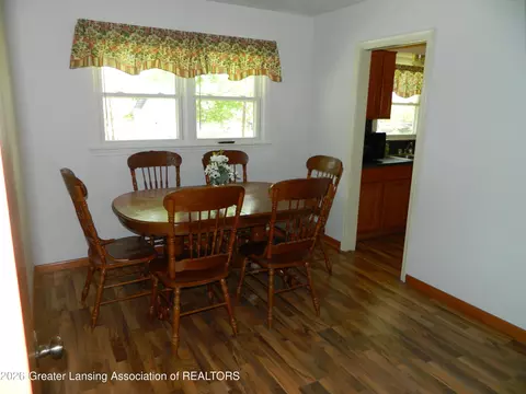 Dining - 4123 Devonshire Ave, Lansing, MI 48910 photo 2 of 2