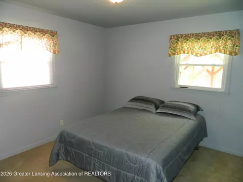 Bedroom - 4123 Devonshire Ave, Lansing, MI 48910 photo 1 of 3