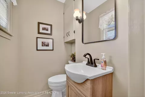 Bath - 2253 N Eifert Rd, Holt, MI 48842 photo 3 of 3