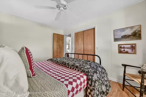 Bedroom - 2253 N Eifert Rd, Holt, MI 48842 photo 2 of 7