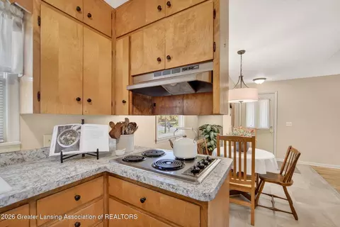 Kitchen - 2253 N Eifert Rd, Holt, MI 48842 photo 2 of 5