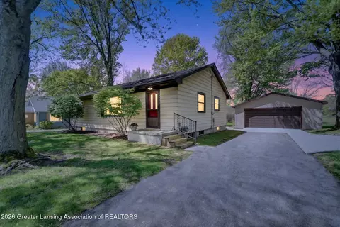 2253 N Eifert Rd, Holt, MI 48842