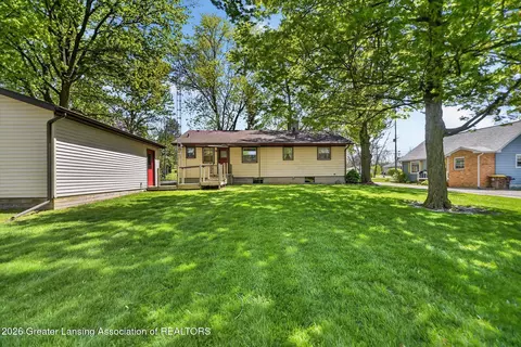 Exterior - 2253 N Eifert Rd, Holt, MI 48842 photo 2 of 5