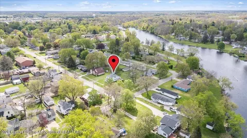 View/Area - 208 Dutton St, Eaton Rapids, MI 48827 photo 6 of 6