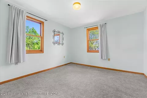 Bedroom - 208 Dutton St, Eaton Rapids, MI 48827 photo 4 of 7