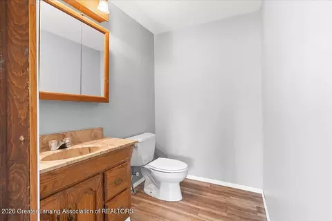 Bath - 208 Dutton St, Eaton Rapids, MI 48827 photo 1 of 3