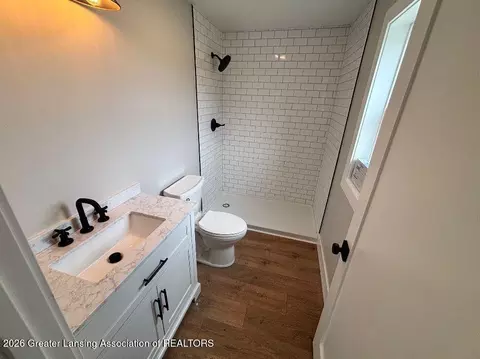 Bath - 2584 E Gresham Hwy, Charlotte, MI 48813 photo 2 of 2