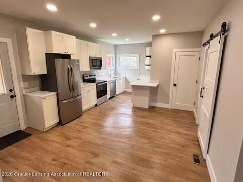 Kitchen - 2584 E Gresham Hwy, Charlotte, MI 48813 photo 1 of 1