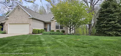 2353 Sapphire Ln, East Lansing, MI 48823